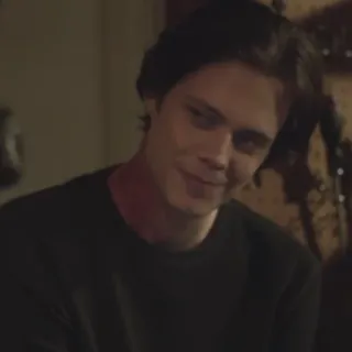 🎋 bfce7bc0 Bill Skarsgård นักแสดง, ภาพเหมือน, ผู้ชาย, คน, คนดัง telegram sticker