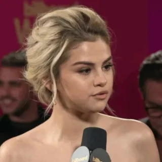 👑 b3ccc867 Selena Gomez cantante, actriz, celebridad, retrato telegram sticker