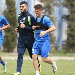 💜 077bb604 atletas, futbolistas, ejercicio, entrenamiento, equipo, deporte whatsapp sticker