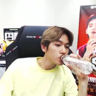 🍯 b5c76f99 telegram sticker