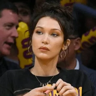 🍿 943cf6d8 Bella Hadid Bella Hadid, model, celebrity, woman telegram sticker