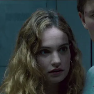 🚘 7428c2b9 portrait, woman, girl, person, face, blonde, curly hair telegram sticker