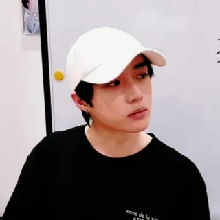 🐻 ad2fb5d6 acmé de la vie acmé de la vie, Mode, T-Shirt, Kleidung, Koreanisch, Hut, Kappe whatsapp sticker