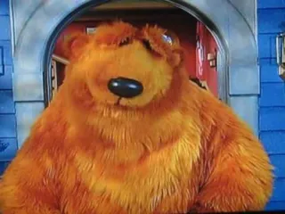 😢 b4eb4aa0 Bear Bear in the Big Blue House медведь, большой синий дом, телешоу, дети whatsapp sticker