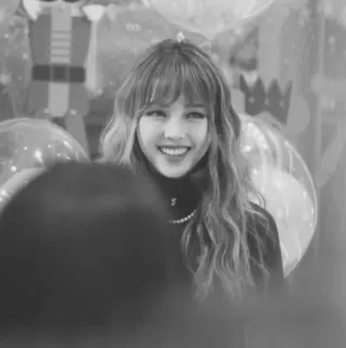 🥀 a843b87c woman, smiling, portrait, happy, person, female, celebrity telegram sticker