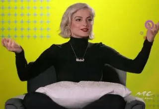 🐝 f38fae73 telegram sticker