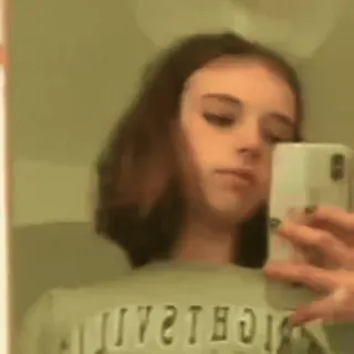 🤷‍♀ 9bbb71f5 ROCHESTER 女孩, 自拍, 青少年, 镜子, 罗切斯特 telegram sticker