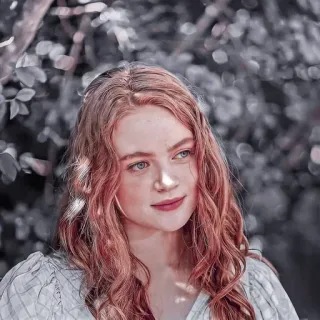 🌟 0f9ed840 Sadie Sink portrait, actrice, rousse, femme, célébrité whatsapp sticker