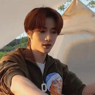 🥭 79c97693 whatsapp sticker