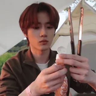 🥭 974f7ff3 whatsapp sticker