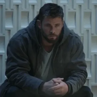 ⭐️ 02161114 Thor Avengers: Endgame Thor, Vingadores, Ultimato, Marvel, super-herói, triste, deprimido telegram sticker