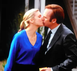 ⚖️ 34f75a84 поцелуй, романтика, пара, любовь whatsapp sticker