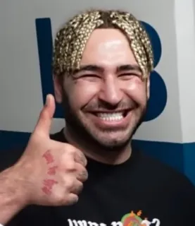 👍 42fb1699 who next? hombre, sonriendo, persona, trenzas, pulgar arriba telegram sticker