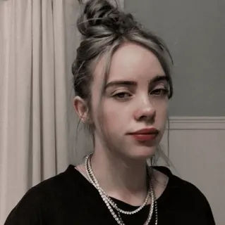 💚 bffddaa7 Billie Eilish Billie Eilish, chanteuse, pop star, célébrité, portrait telegram sticker