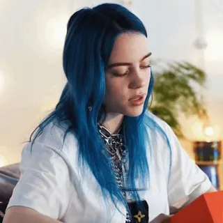 🦋 b80ff469 Billie Eilish billie eilish, cantante, pelo azul, estrella pop whatsapp sticker