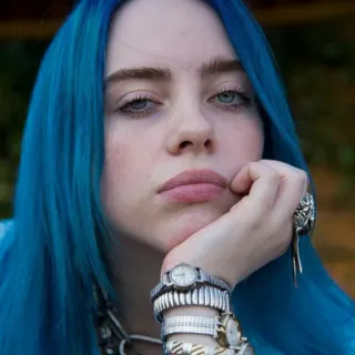 😐 a6735f9c Billie Eilish penyanyi, musisi, selebriti, bintang pop, rambut biru telegram sticker