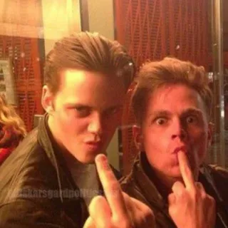 🔗 0aec993e persone, offensivo, gesti, dito medio telegram sticker