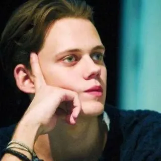 🔗 3963c876 Bill Skarsgård attore, celebrità, ritratto, uomo telegram sticker
