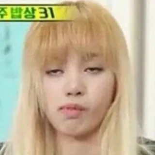 😴 6e2a72cd 주발상31 woman, portrait, face, expression, blonde hair telegram sticker