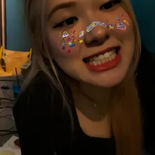 🍬 7d789439 Gesichtsfilter, Regenbogen, Einhorn, Glitzer, Stern, süß, Spaß telegram sticker