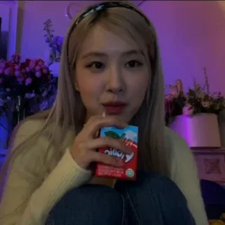 🧃 a786b70d apple Frau, Person, Apfelsaft, Getränk, Getränk, Rose telegram sticker