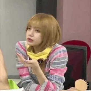 🗿 c58914b6 Lisa женщина, k-pop, жест, выражение, человек, певец, знаменитость, скучающий telegram sticker