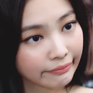 🫤 8c222502 vrouw, portret, gezicht, meisje, schoonheid telegram sticker