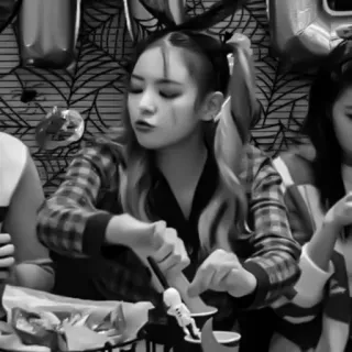 🦊 4d4adc17 telegram sticker