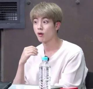 🥢 1af8db45 Jin Mann, geschockt, K-Pop, Person, Gesicht, Sänger, Promi telegram sticker