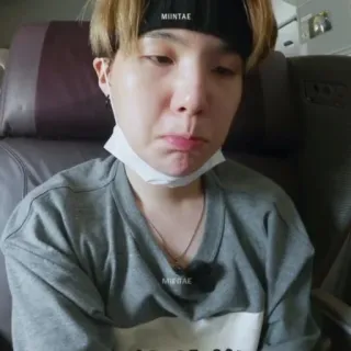 🥢 32559519 MIINTAE person, mann, asiatisch, mann, stirnband telegram sticker