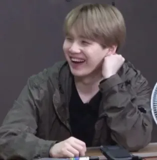 🥢 4c13e9b5 telegram sticker