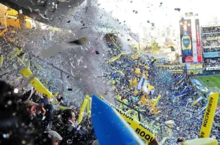 😍 e6978ef9 estadio, fútbol, deportes, celebración, aficionados, multitud, confeti telegram sticker