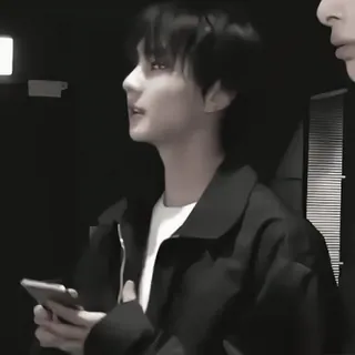 🥽 52e6b2fb telegram sticker