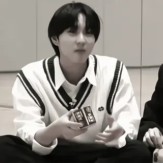 🥽 b0f86f88 telegram sticker