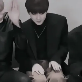 🥽 bef0c5dc telegram sticker