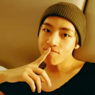 😐 dbf86955 persona, retrato, sombrero, hombre, adulto joven, selfie telegram sticker