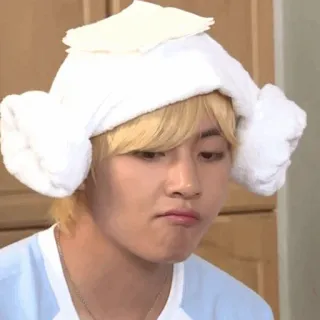 🎋 635f331e V kpop, bts, v, kim taehyung, imut, lucu whatsapp sticker