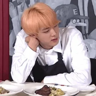 🎋 6fd86103 Jin BTS, K-pop, Jin, Kim Seokjin, memasak, koki, hiburan, Korea whatsapp sticker