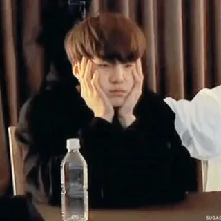 🎋 7445f1ad Suga kpop, suga, bts, idol, min yoongi whatsapp sticker