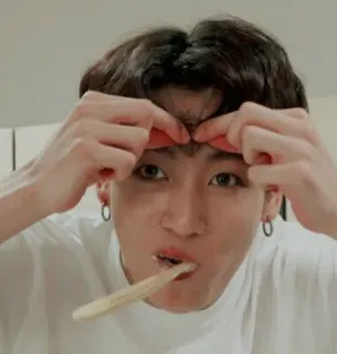 🦷 762d9872 man, person, face, eyebrows, toothbrush whatsapp sticker