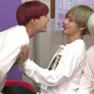 🦋 50b7376a whatsapp sticker