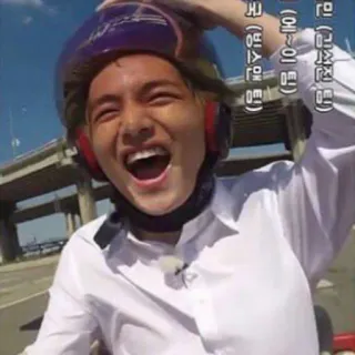 🍁 d520213b 민(김석진 팀)
(10~10)
국(빙스맨 팀) osoba, kask, biała koszula, uśmiechnięty, entuzjastyczny whatsapp sticker