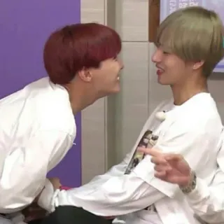 🦋 f73203e7 whatsapp sticker