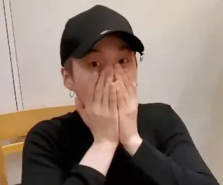 🤭 219a9848 whatsapp sticker