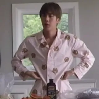 🦚 a524bcf4 Jin Jin, BTS, K-pop, pijama, pessoa, celebridade whatsapp sticker