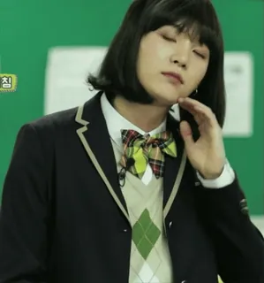 😉 d6cf380b 침 persona, uniforme escolar, estudiante, durmiendo, cansado, interior telegram sticker