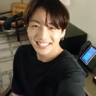 🐟 20f5cff9 Jeon Jung-kook K-pop, BTS, Jungkook, Zanger, Idool, Koreaans telegram sticker