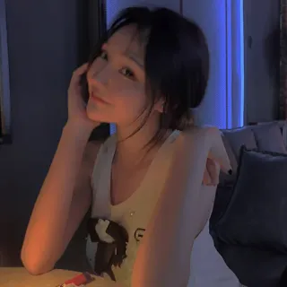 🙄 5b879ec2 telegram sticker