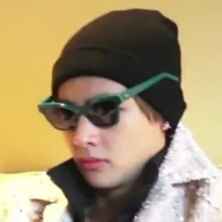 😎 9140c11a 人物, 太阳镜, 针织帽, 男人, 肖像 telegram sticker