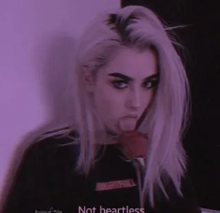 🌹 30a5dc8f Not heartless Frau, Goth, Schönheit, Make-up, Emo telegram sticker